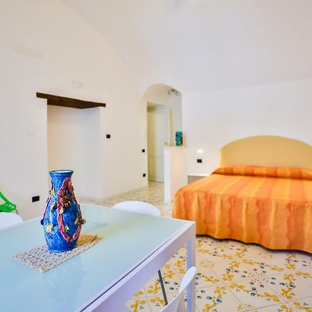 Della Monica Rooms Vietri Εξωτερικό φωτογραφία