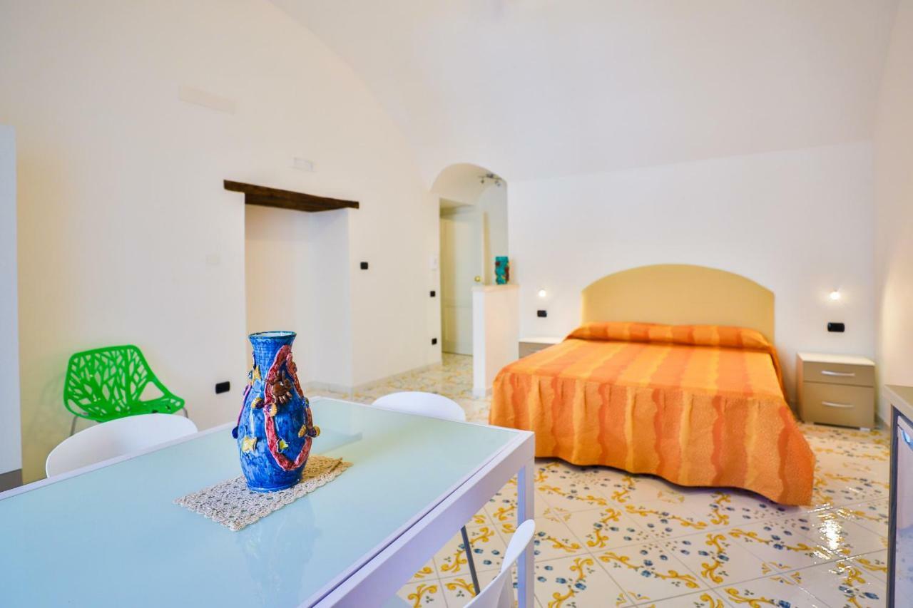 Della Monica Rooms Vietri Εξωτερικό φωτογραφία