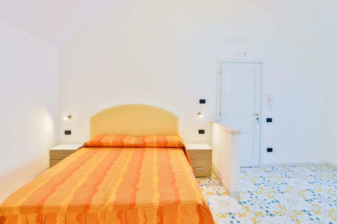 Della Monica Rooms Vietri Εξωτερικό φωτογραφία